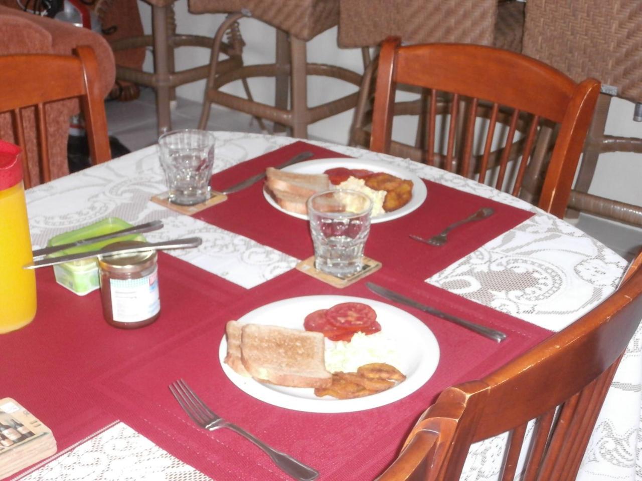 Sue'S Homestay Christ Church Buitenkant foto